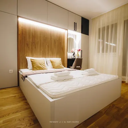 Lust Premium Ii Appartement *